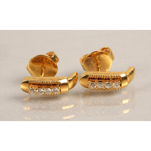 210 - Pair of 18ct gold stud earrings set with diamonds, 4g