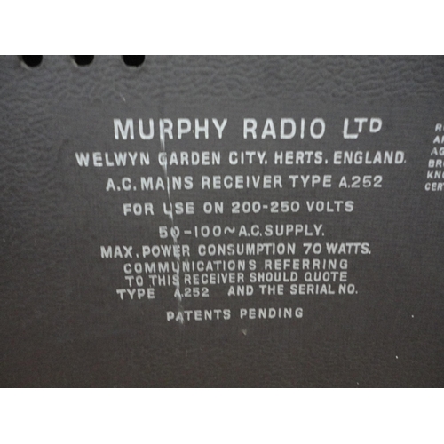 181 - Murphy A252 radio, cased in walnut.