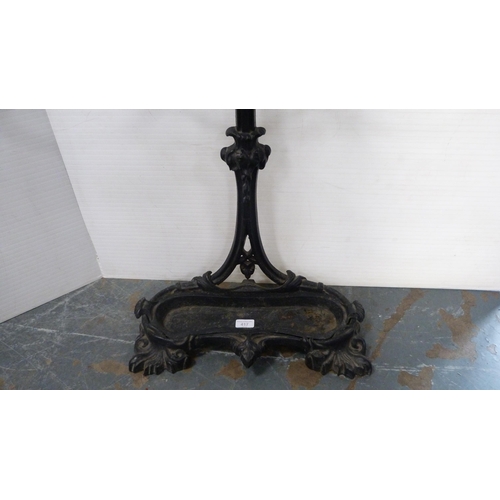417 - Victorian-style painted metal stick stand.