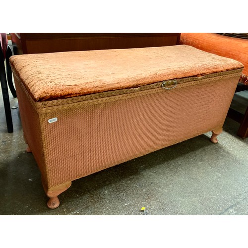 685 - Pink Lloyd Loom chair and blanket box ottoman