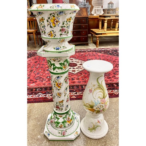 675 - Capodimonte plant pot and column stand, and another Italian plant stand