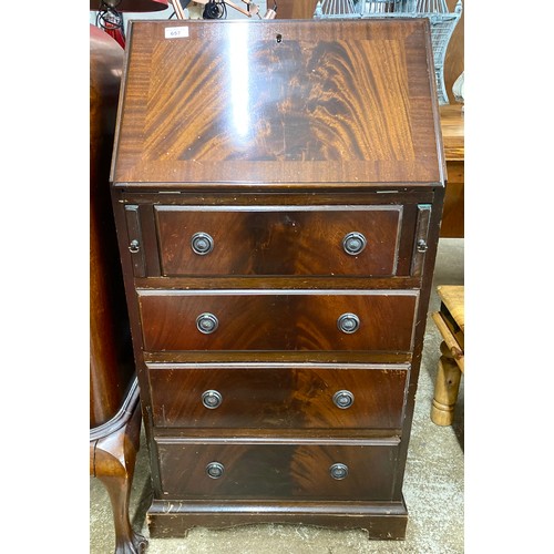 657 - Ladies mahogany bureau