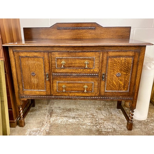 636 - Vintage oak sideboard