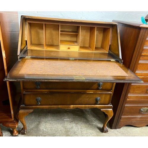 629 - Mahogany writing bureau with walnut inlay