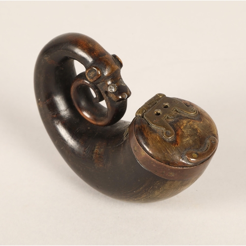 263 - 19th century horn snuff mull