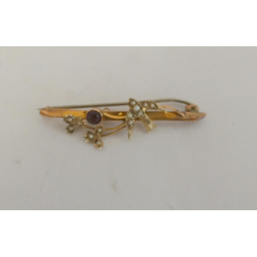 374 - 9ct gold bar brooch, amethyst and seed pearl.