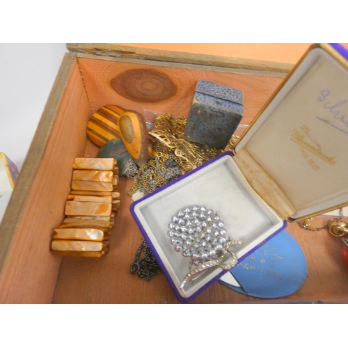 377 - Box of various costume jewellery 