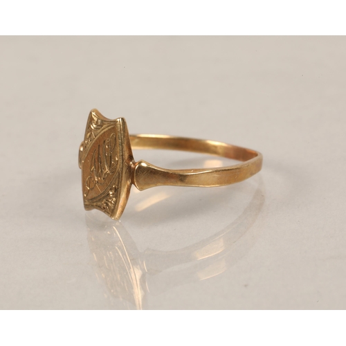 204 - 9ct gold signet, ring size O, 1.5g