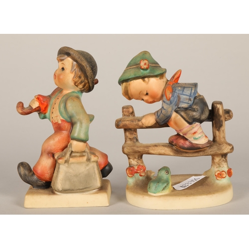 280 - M J Hummel lamp with a girl seated and four other Hummel figures (5)