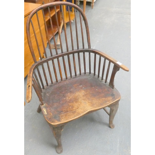 445 - Early 18th Century English hoop back Windsor chair a/f.