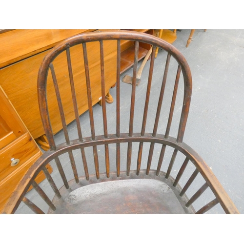 445 - Early 18th Century English hoop back Windsor chair a/f.