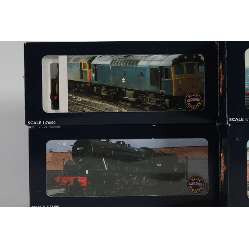 1003 - Bachmann Branchline OO gauge model railways to include 32251 2-8-0 tender locomotive 90274 BR black,... 