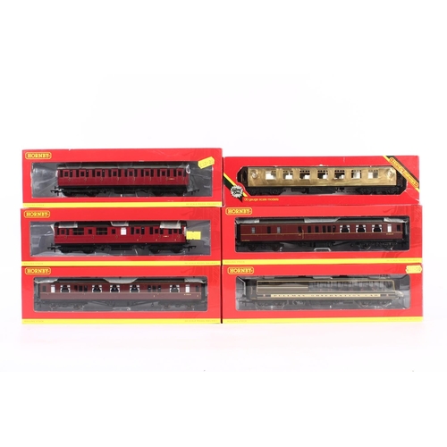 1025 - Hornby OO gauge model railways coaches to include R4411 BR Hawksworth brake 3rd class W2246W, R4412 ...