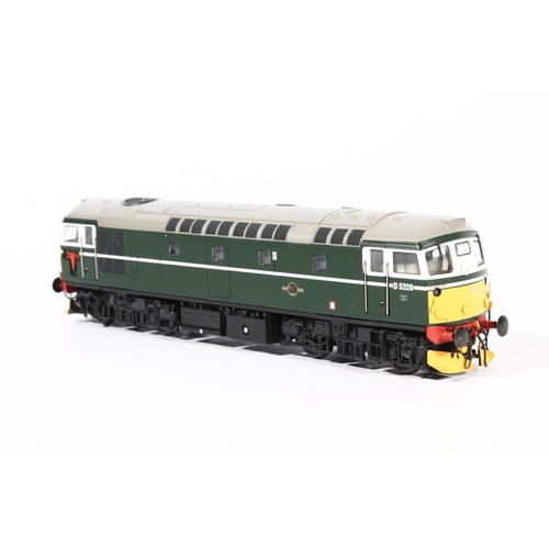 1030 - HELJAN OO gauge model railway 2601 Class 26 diesel locomotive D5326 BR green, boxed.