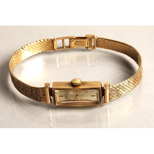 153 - 9ct gold vintage WS ladies wristwatch, 20.9g