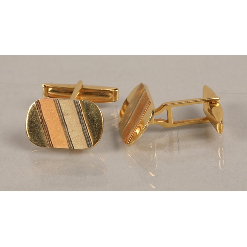 170 - Set of 18ct gold cufflinks, 9.8g