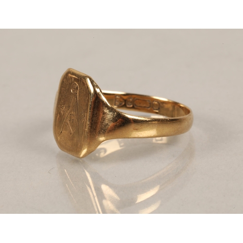 192 - 9ct gold masonic signet ring, size R, 2.2g