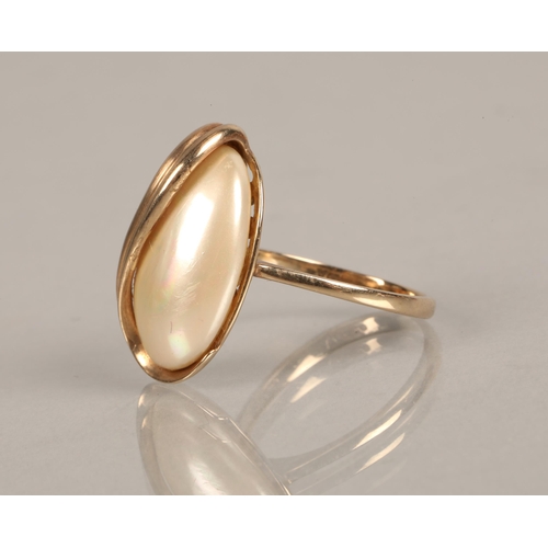 77 - Majorica 9ct gold pearl ring, 4.5g, ring size M