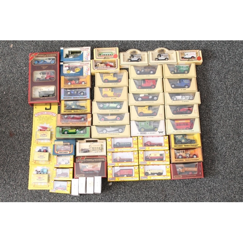 1043 - Matchbox Models of Yesteryear, and Lledo Days Gone diecast model vehicles, each boxed. (33)...