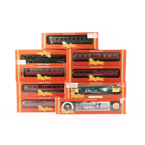 1077 - Hornby OO gauge model railways including R320 Class 5 4-6-0 tender locomotive 5138 LMS black boxed, ... 