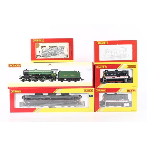1082 - Hornby OO gauge model railways to include R3338 4-6-0 tender locomotive 61310 BR green, DCC Ready, R... 