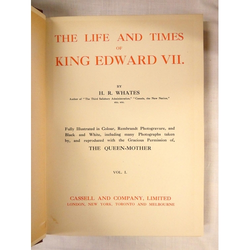 119 - FOX-DAVIES A. C.  Armorial Families. Many illus. Thick quarto, poor bdgs. 1902; also 2 quarto vols.,... 