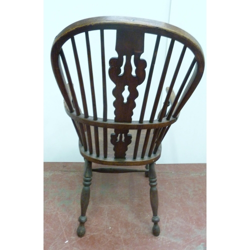 508 - 19th century ash and elm Windsor chair with hoop stick back, central pierced splat, on turned suppor... 