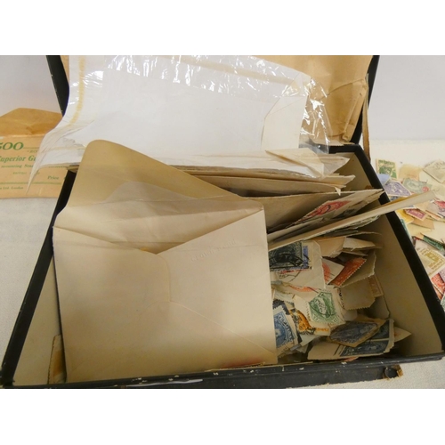 49 - Small box of vintage World stamps including Ireland, Great Britain, USA etc.