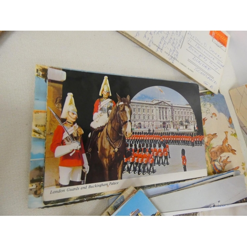 54 - Collection of vintage postcards, London interest.