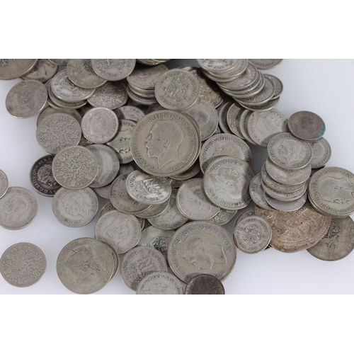 1310 - UNITED KINGDOM 500 grade 1920-1946 silver coins from circulation 470g gross and other coins.