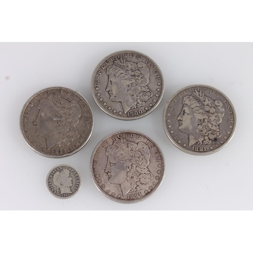 1351 - UNITED STATES OF AMERICA USA Morgan dollars 1881, 1891, 1900 O, and 1902 also a dime 1913, 108g gros... 