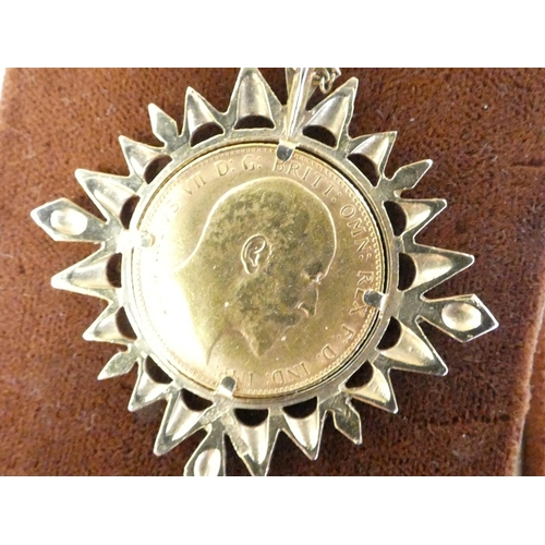 41 - Sovereign, 1910 in gold detachable 9ct pendant mount, with necklet. 16.8g