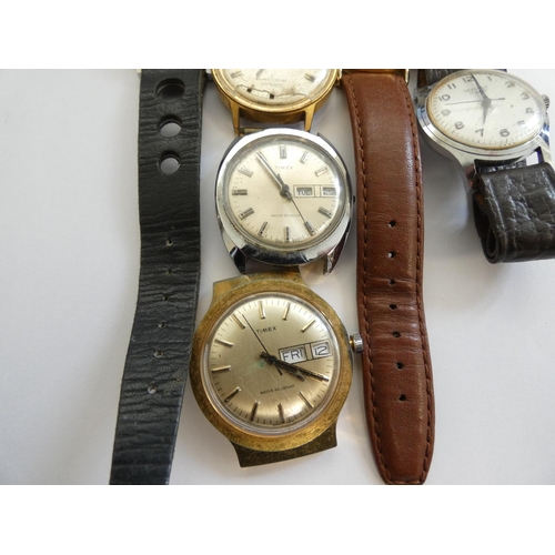 63 - Group of vintage wristwatches to include Seiko, Ingersoll 17 jewels day/date watch, Timex etc. 