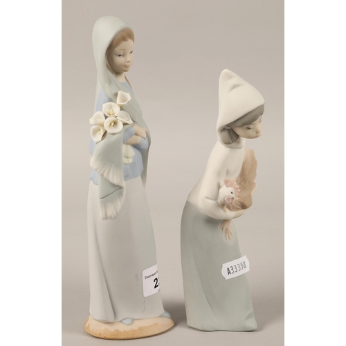 231 - Two Lladro figurines