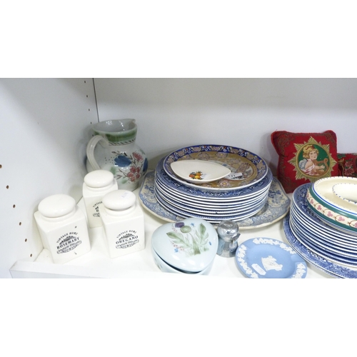 131 - Collection of blue and white 'Willow' pattern dinnerwares, Honiton Pottery posy ring, Buchan ware ju... 