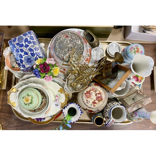 190 - Decorative items to include Masons jug, bowls, plates etc.