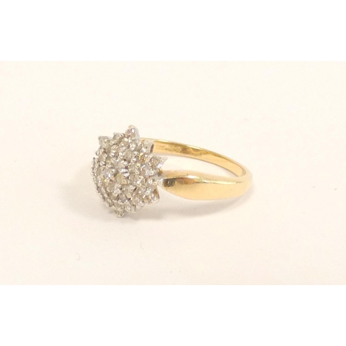 90 - Hallmarked 9ct gold diamond cluster ring size N, 2.4g