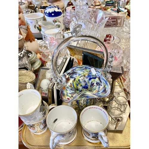 308 - Miscellaneous items to include Royal souvenir cups, crystal vase, art glass Murano style basket vase... 