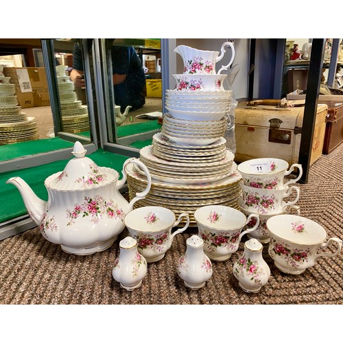 11 - Royal Albert Lavender Rose part dinner and tea service, and six Moss Rose dinner plates