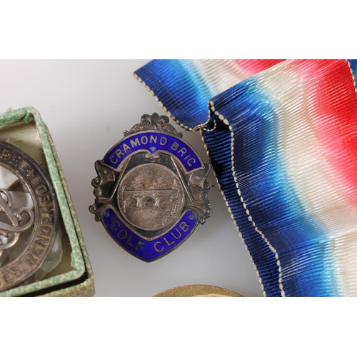 1250 - Medals of 1987 Private Thomas McWalter of the 4th Battalion Royal Scots comprising WWI war medal, vi... 