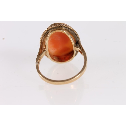 505 - 9ct gold dress ring with Italian carved female portrait cameo shell oval, maker CMW, ring size J, 2.... 