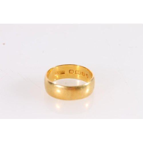 517 - 22ct gold wedding band, size L, 4.9g.