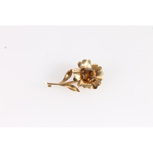 602 - Unmarked yellow metal floral brooch, H5cm.