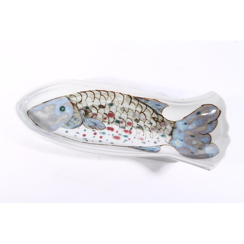 82 - Highland Stoneware fish plate.