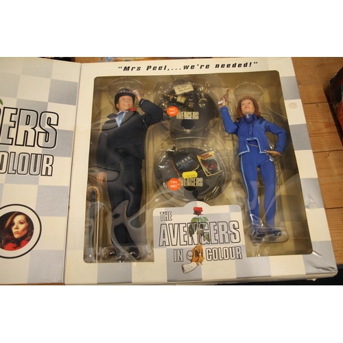 141 - Limited edition The Avengers in colour talking action figures.