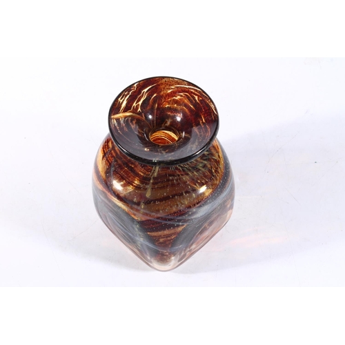 256 - Mdina tortoiseshell glass bottle vase, 15cm high.