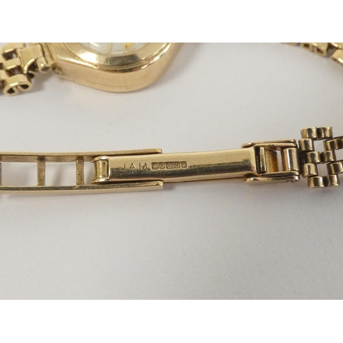 51 - Lady's Uno 9ct gold bracelet watch, nett 10.2g