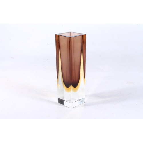 253A - Murano Mandruzzato sommerso glass block vase