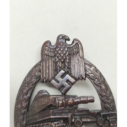 301 - Germany Third Reich: Tank Assault Panzerkampfabzeichen badge in bronze.