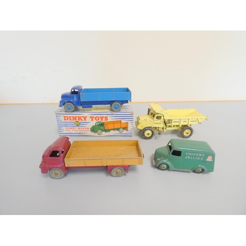 110 - Dinky Toys. Group of diecast models to include a boxed Leyland Comet Wagon 932, Euclid Dump Truck 96... 